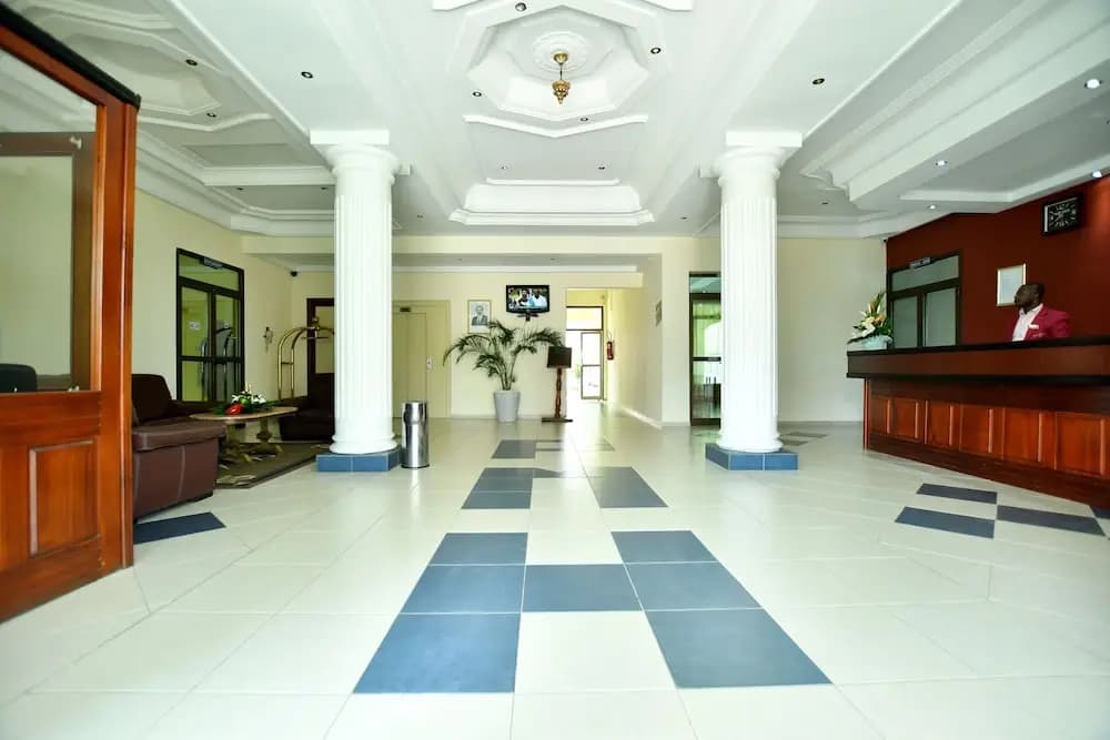 Hotel photo 2