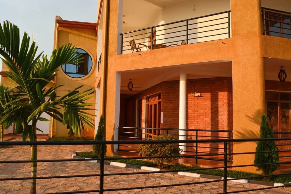 Hotel photo 1
