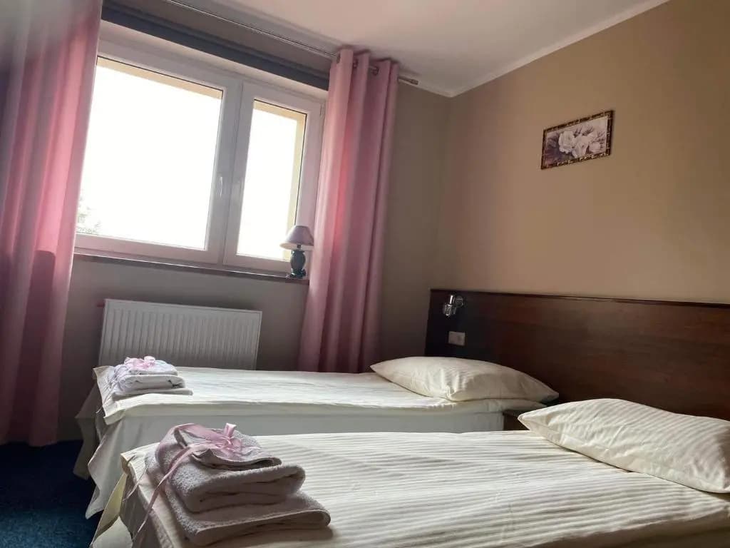 Standard Quadruple room with lake view