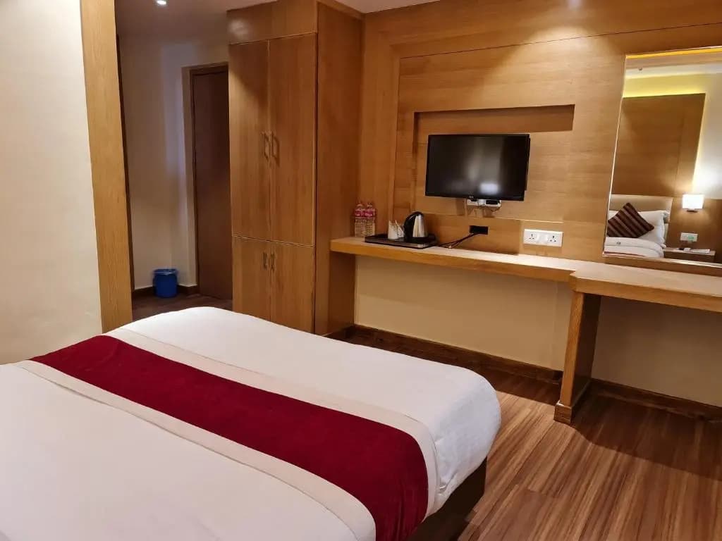 Deluxe Double room full double bed