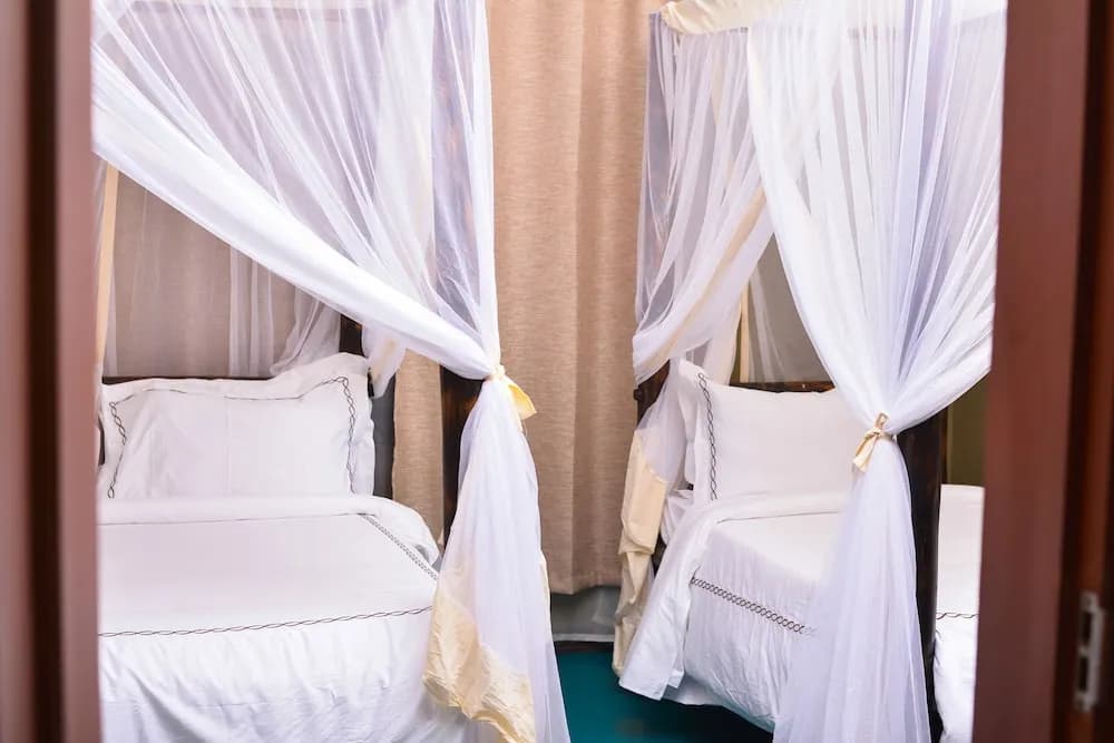 Standard Triple room with balcony