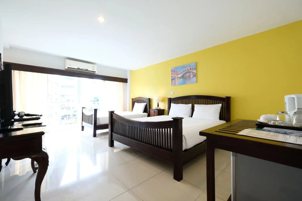 Hotel photo 5