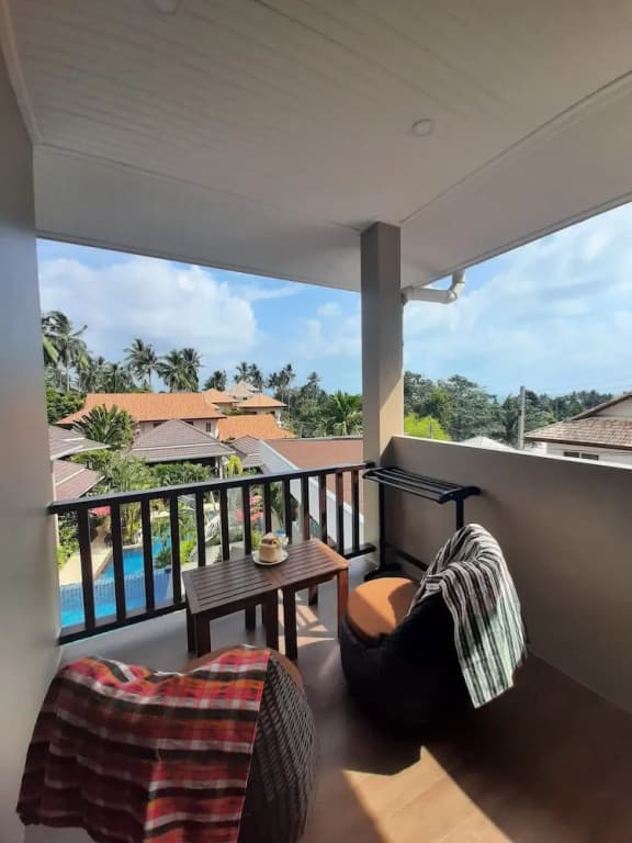 Deluxe Double room with balcony full double bed