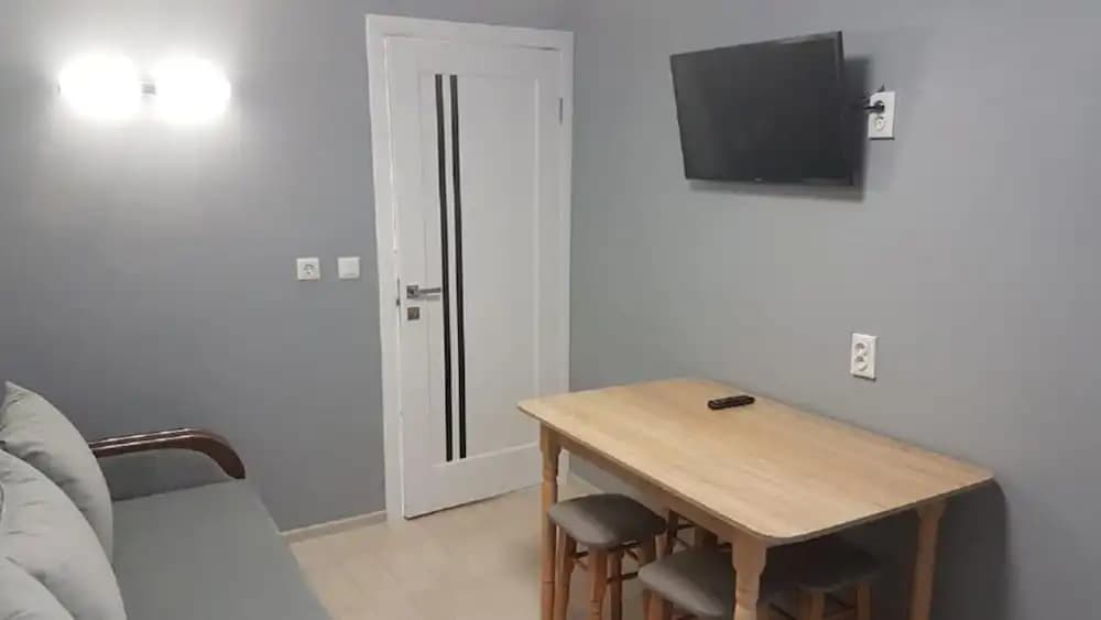 2 Bedrooms Cottage