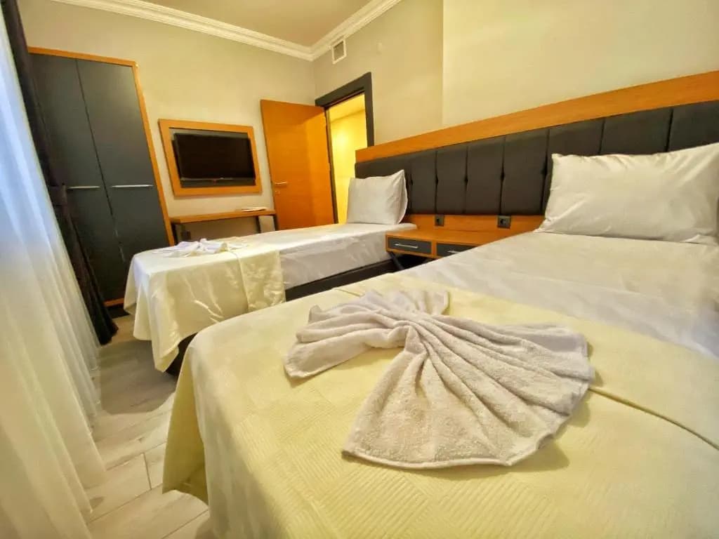 Hotel photo 1