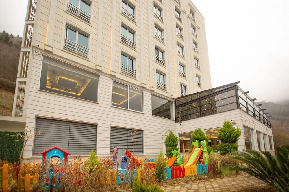 Hotel photo 1