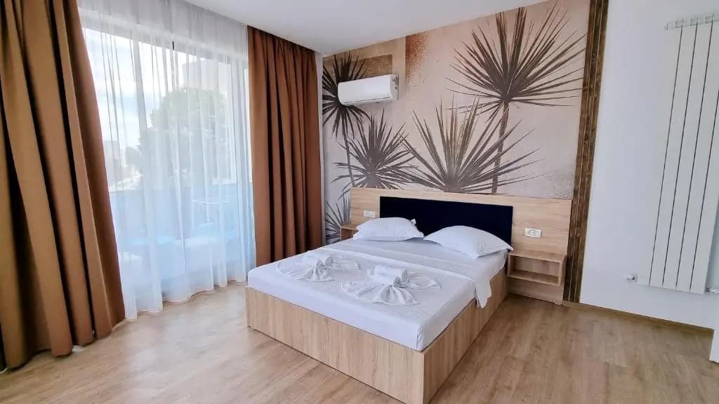 Standard Double room with balcony full double bed