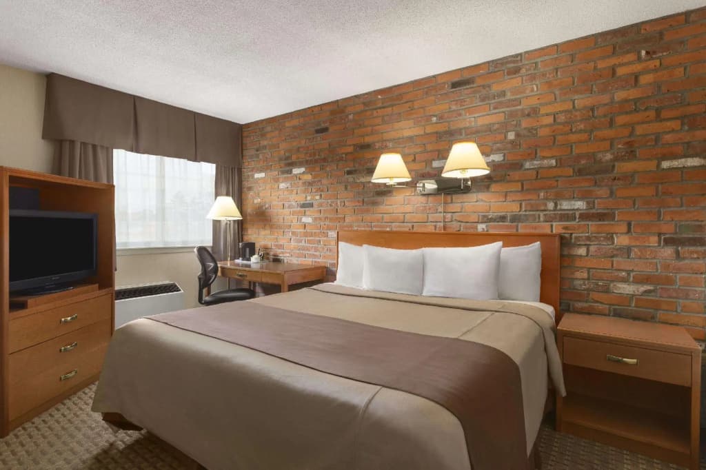 Standard Double room full double bed