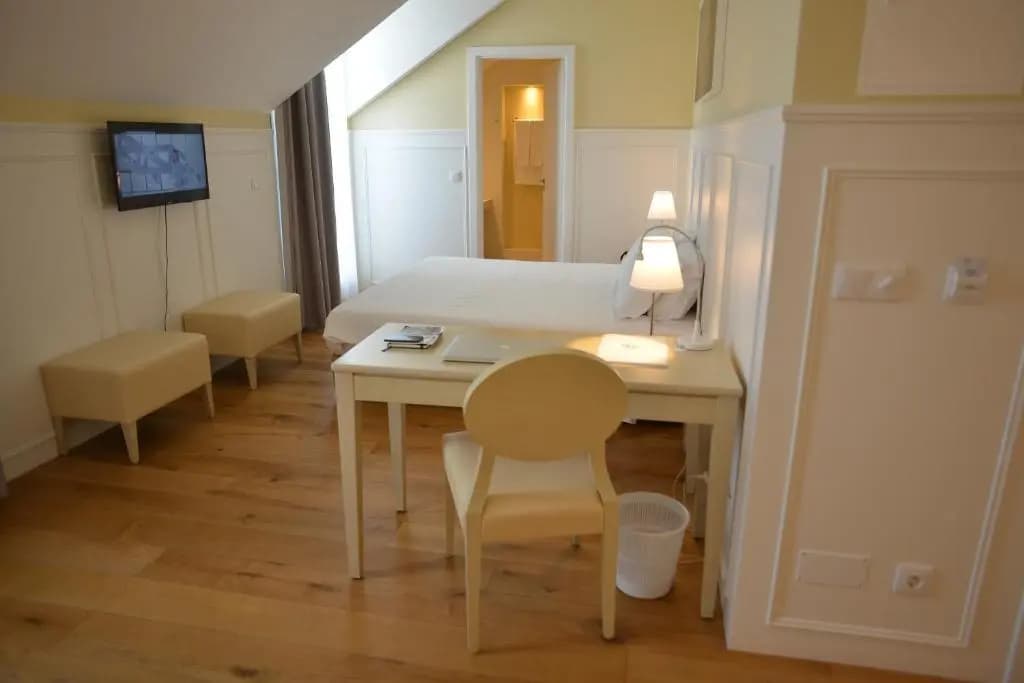 Superior Double room full double bed