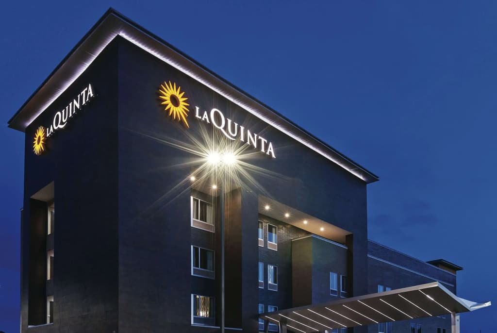 Hotel photo 1