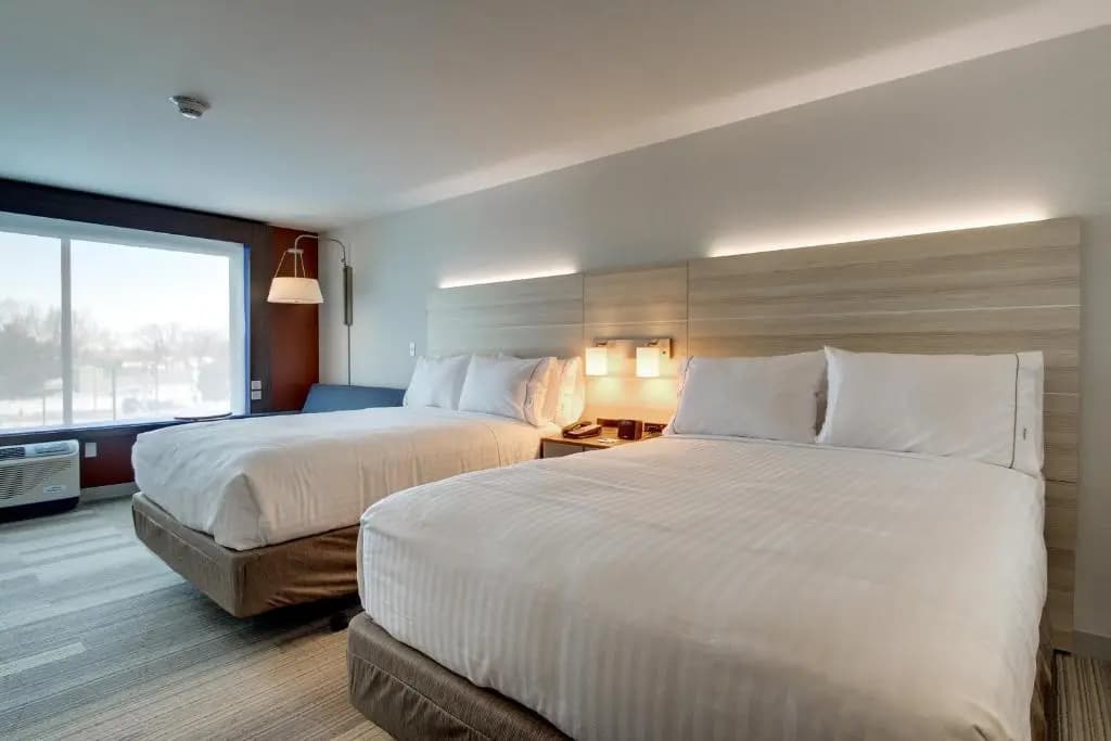 Quadruple Suite
