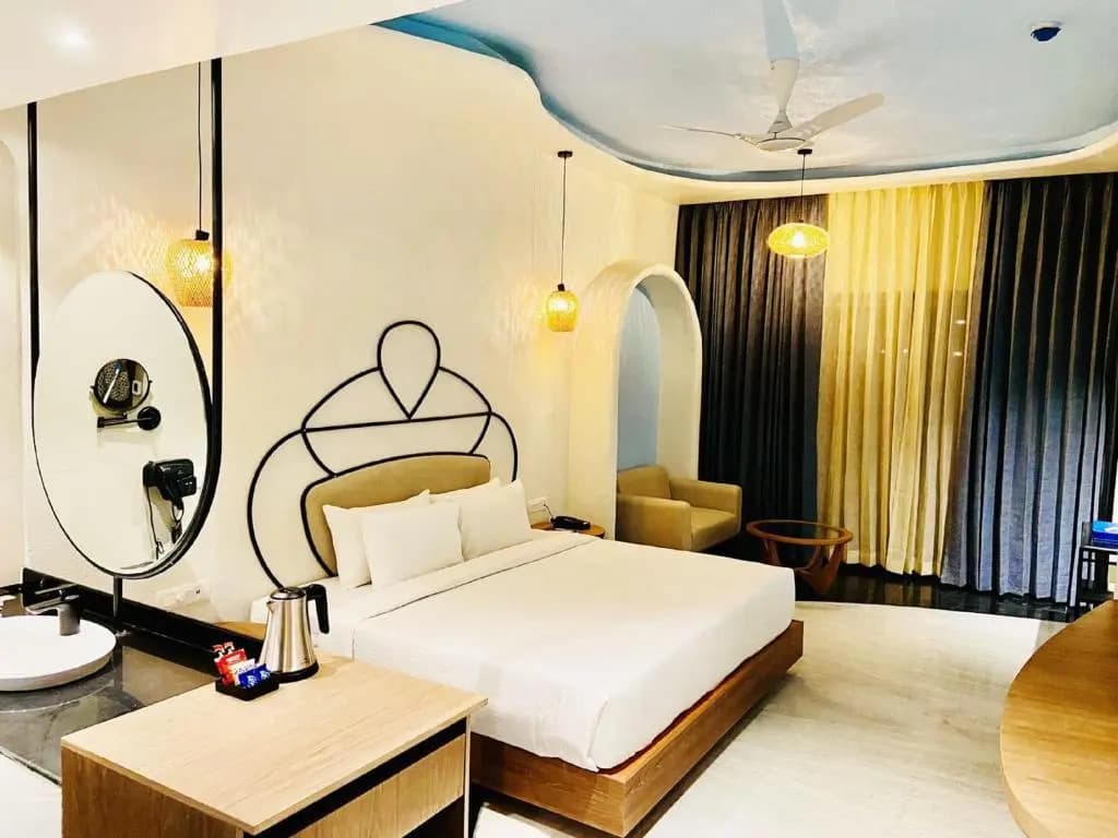 Standard room with balcony