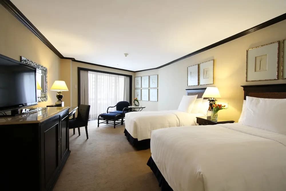 Deluxe Double room with balcony full double bed