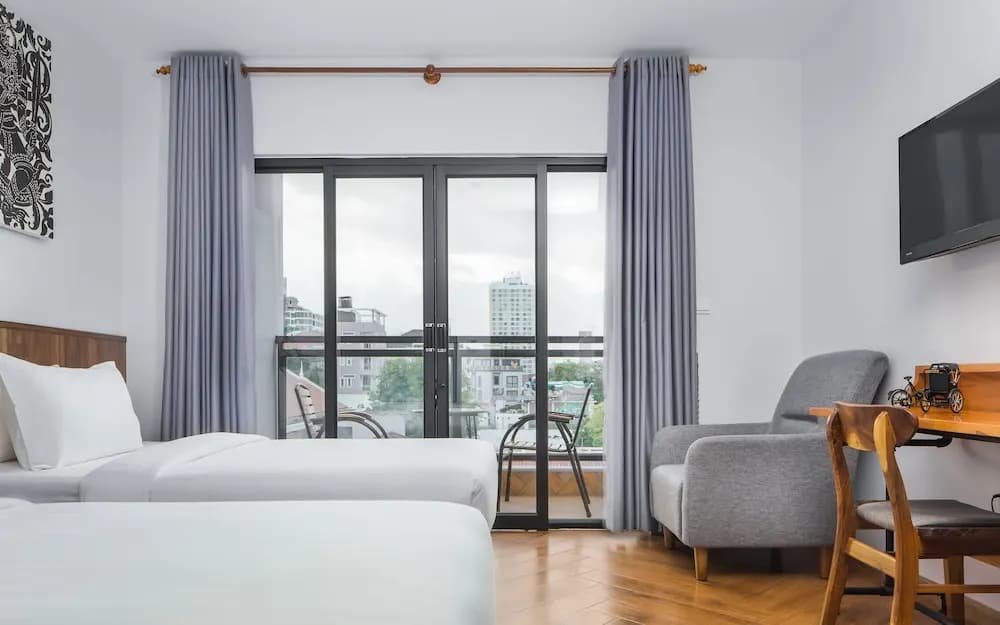 Deluxe Double room with balcony twin beds