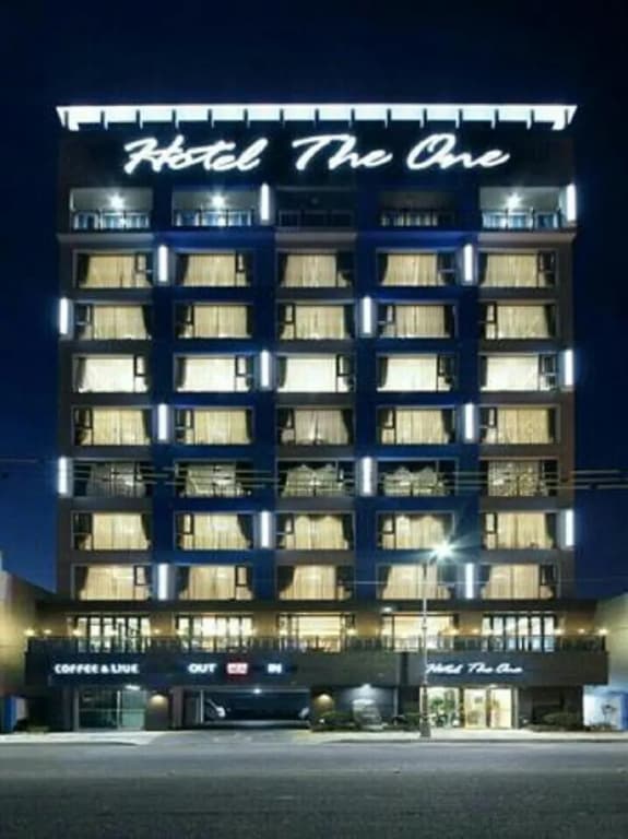 Hotel photo 1