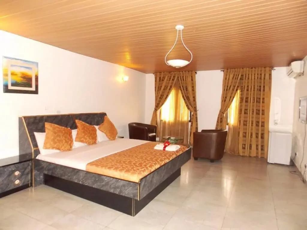 Hotel photo 2