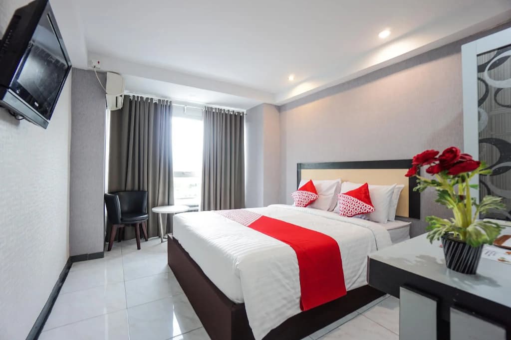 Double Suite full double bed