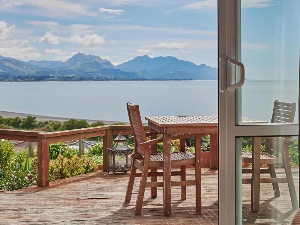 Studio with ocean view