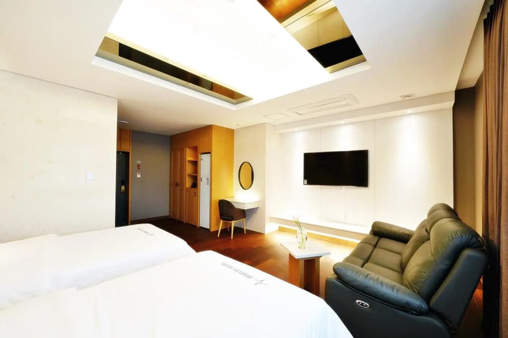 Deluxe Double room twin beds