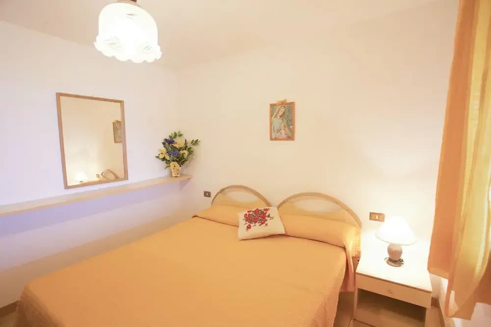 3 Bedrooms Apartment
