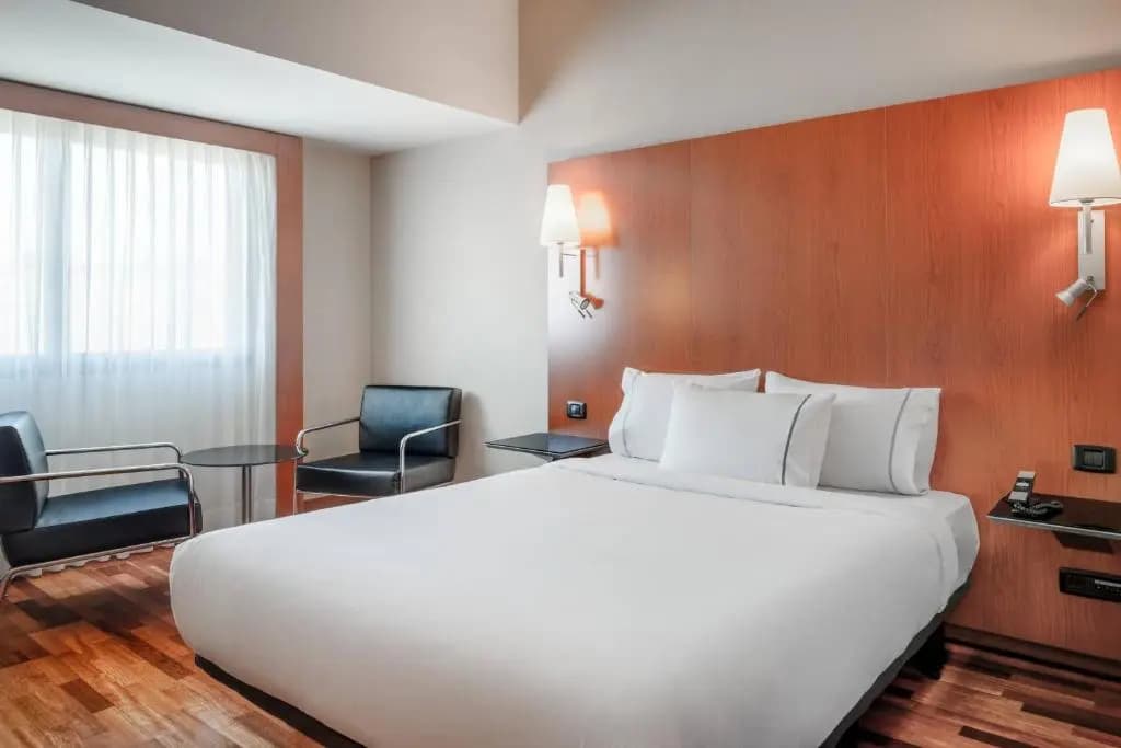 Deluxe Double room full double bed