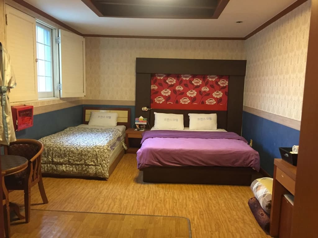 Hotel photo 2