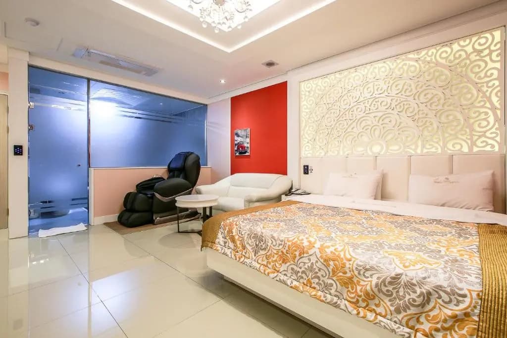 Standard Double room full double bed