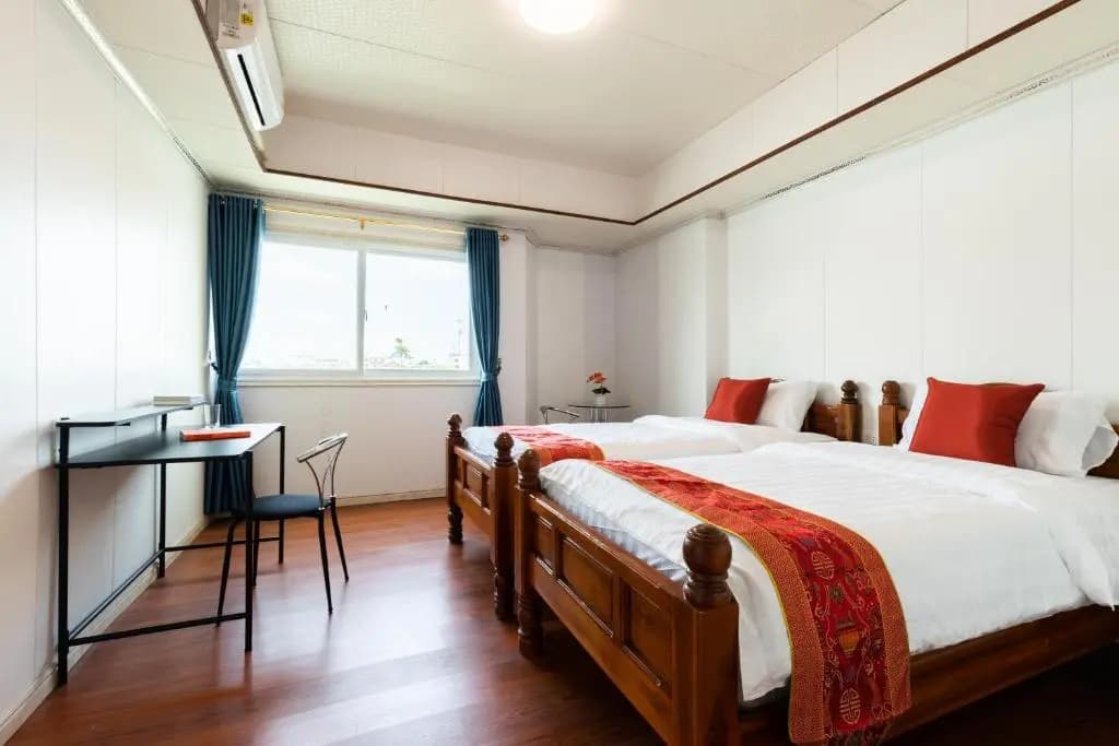Hotel photo 1