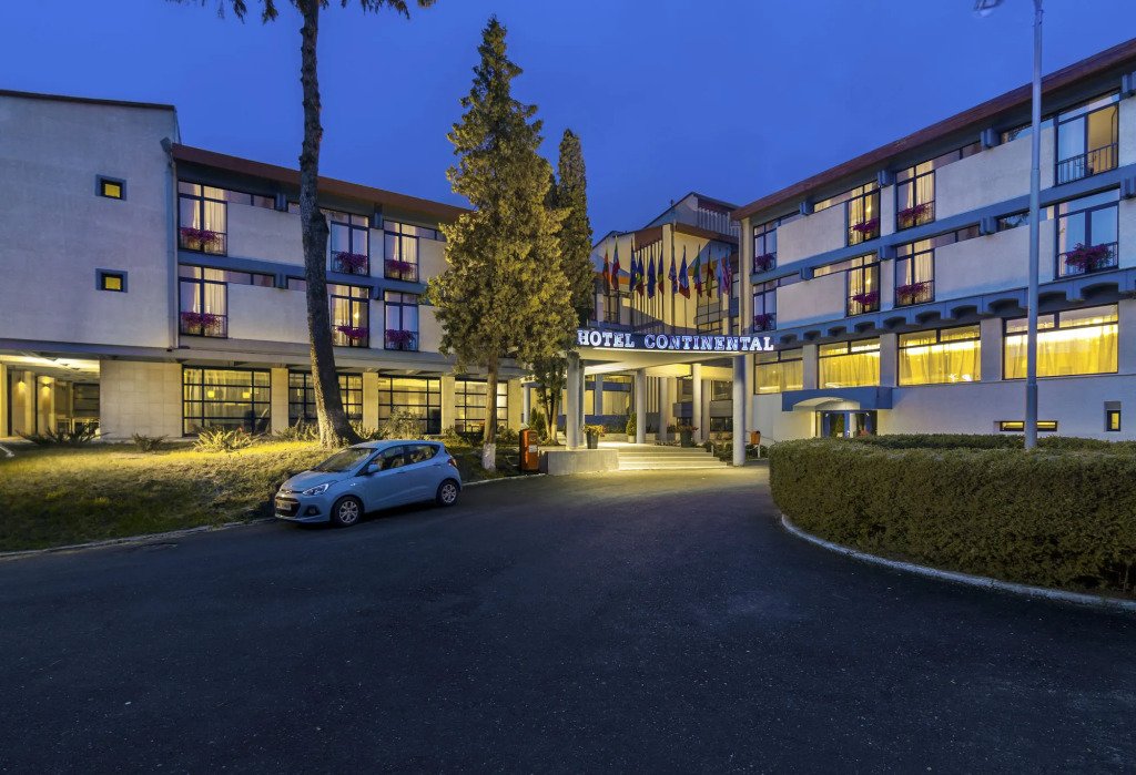 Hotel photo 1