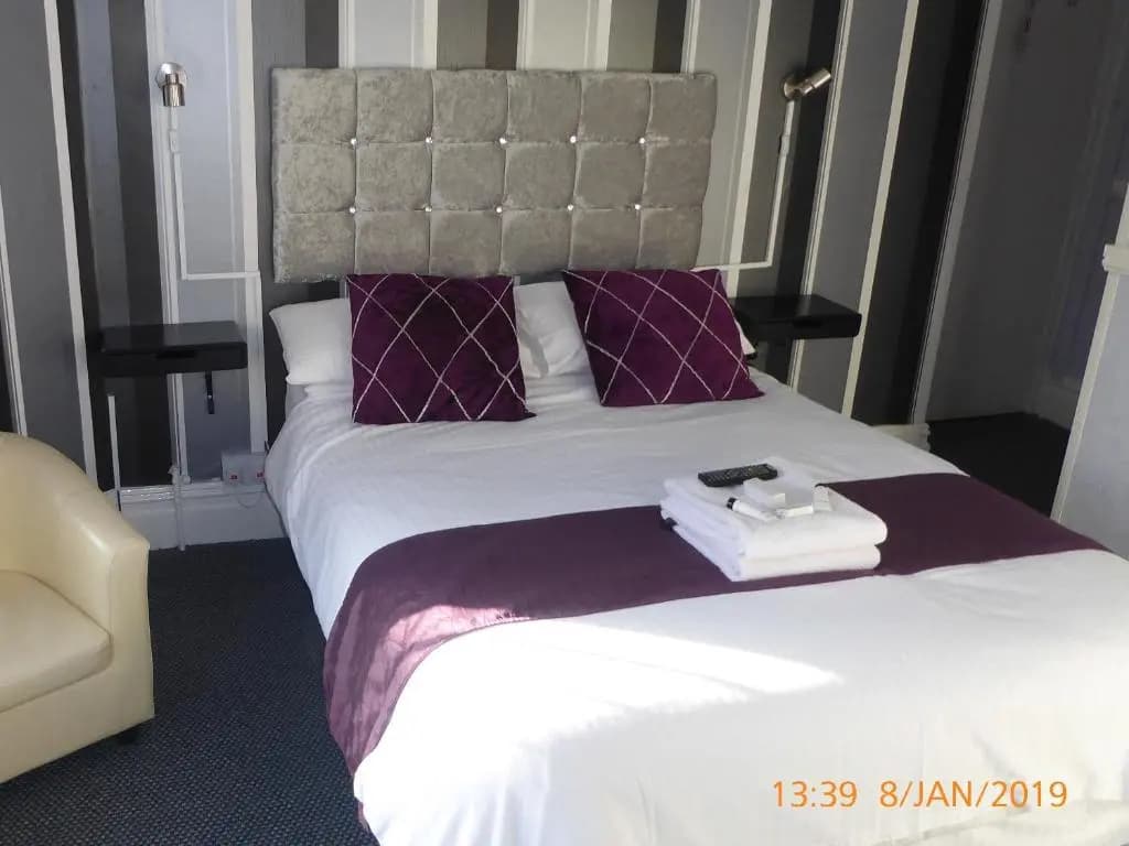 Economy Double room twin beds