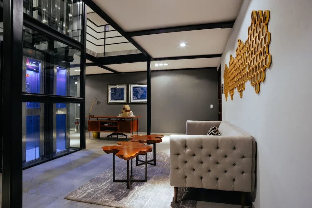 Hotel photo 9