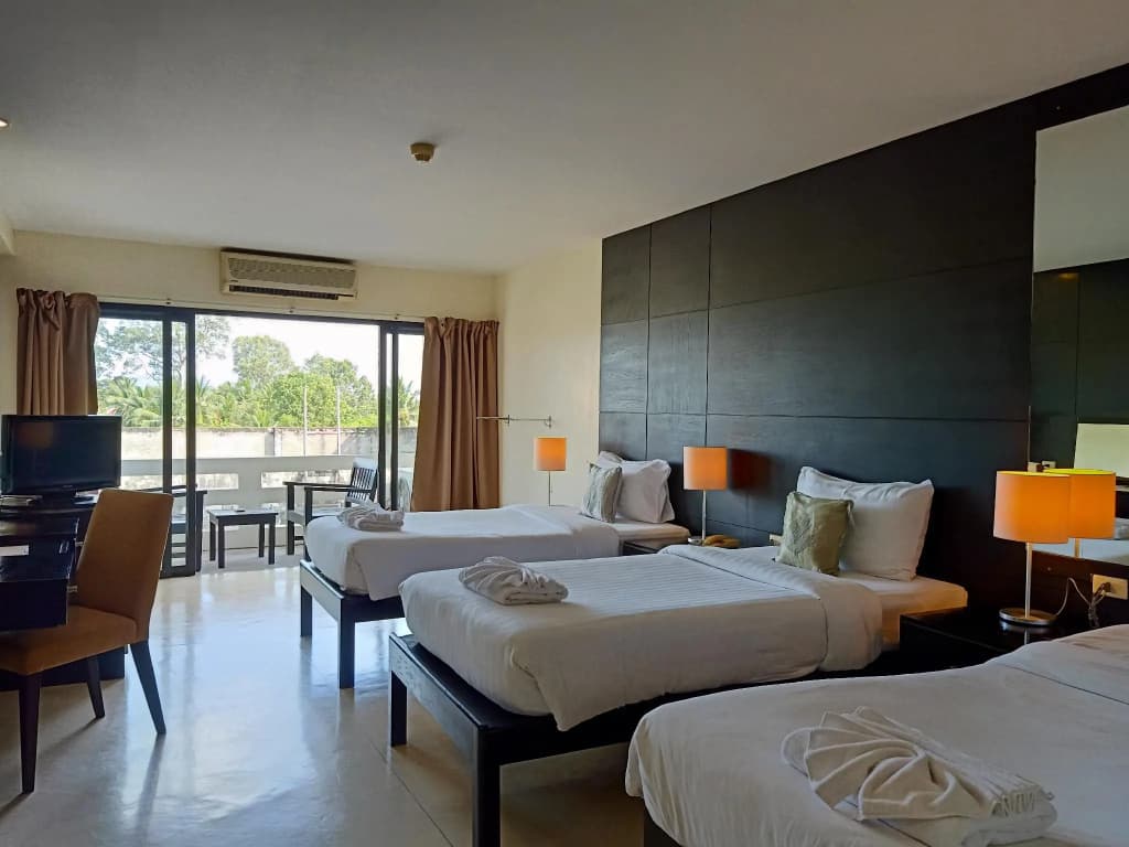 Deluxe Triple room