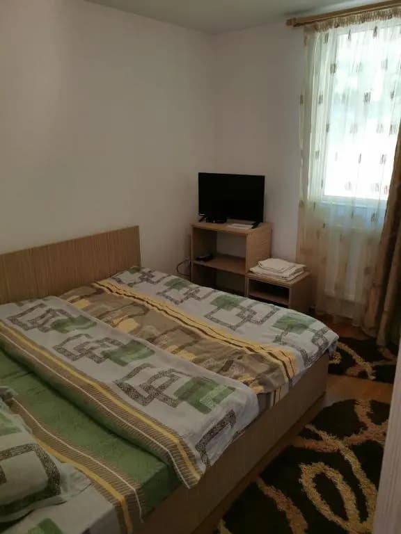 Standard Double Basement room full double bed