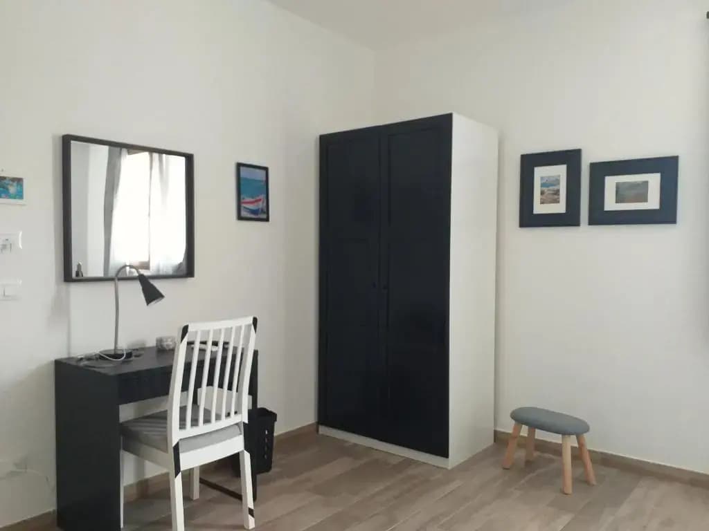 Deluxe Double room full double bed