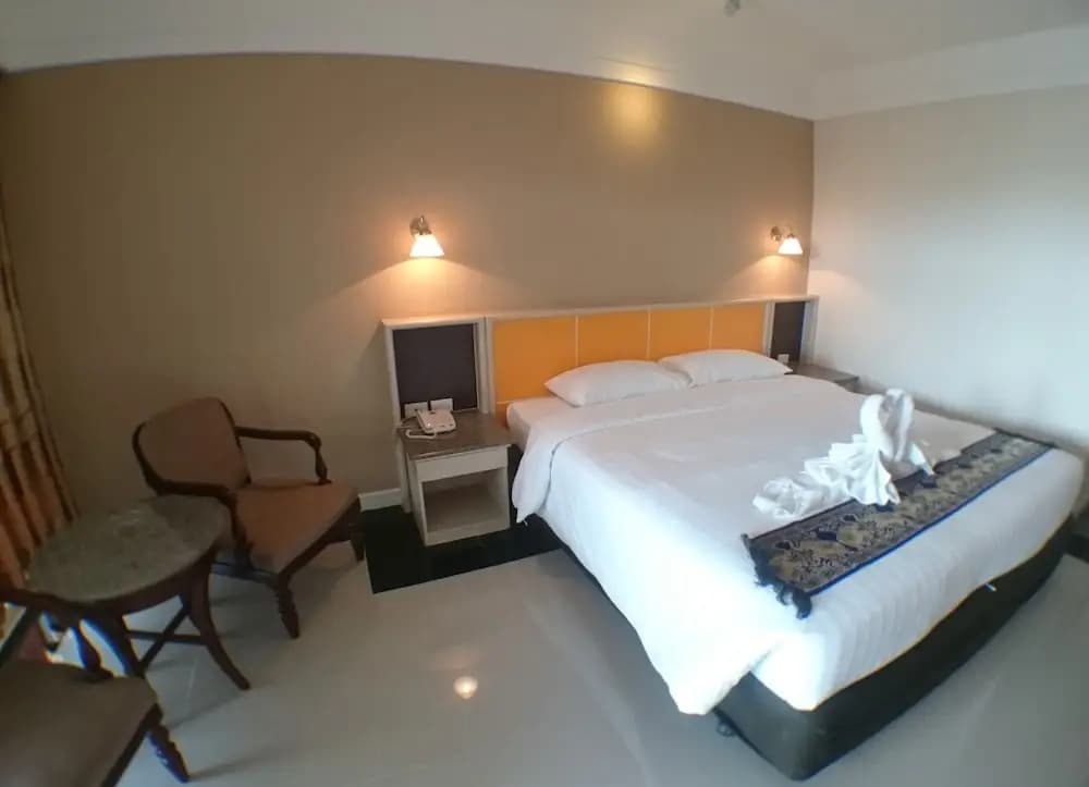 Deluxe room with balcony
