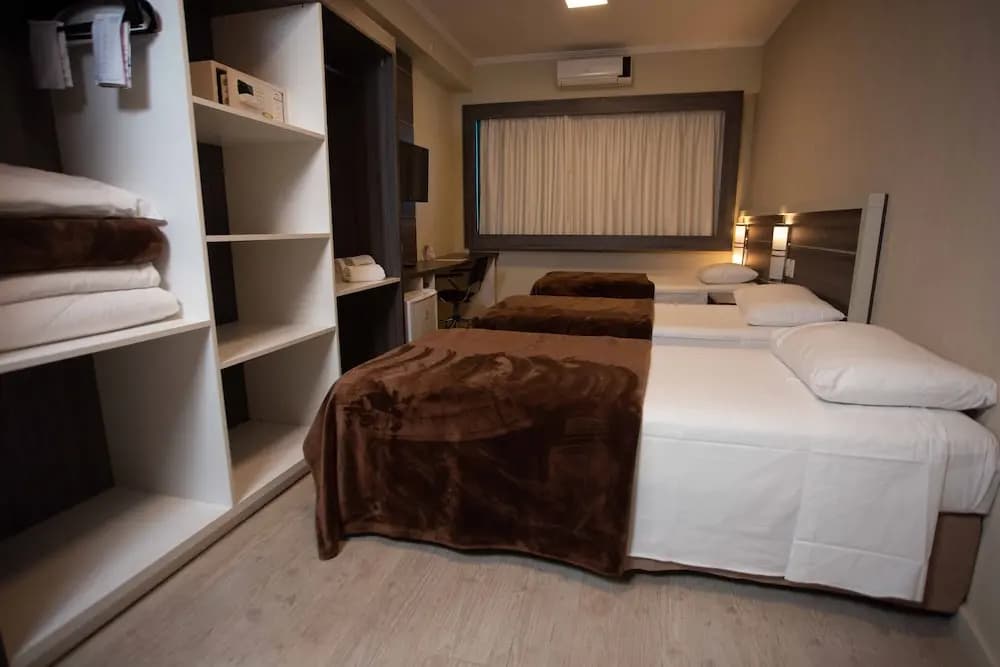 Classic Triple room