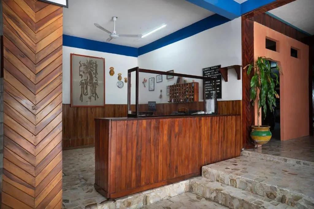 Hotel photo 1