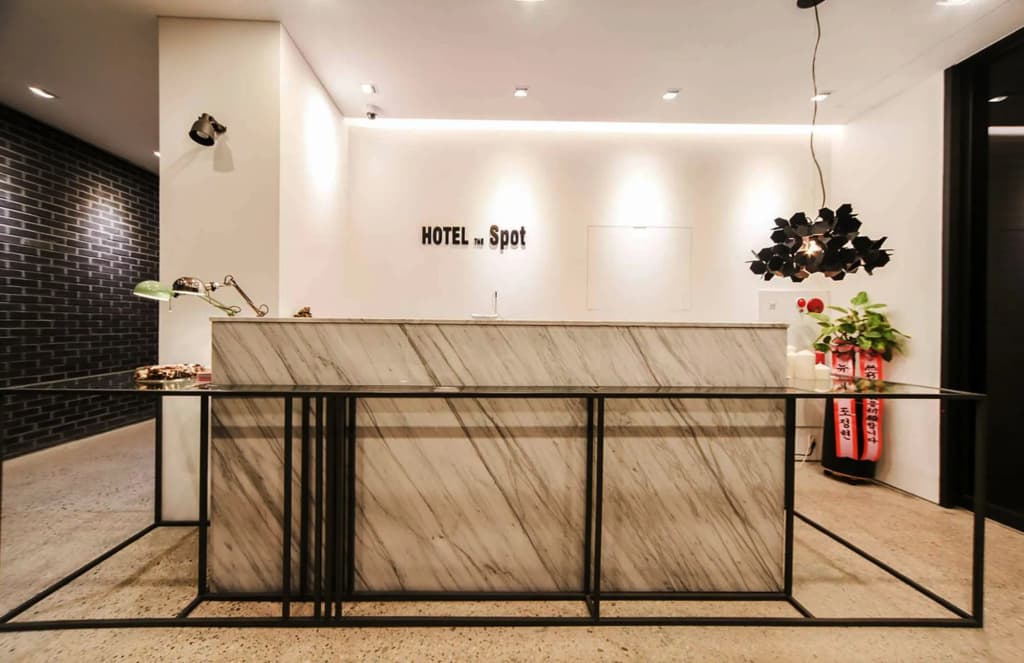 Hotel photo 1