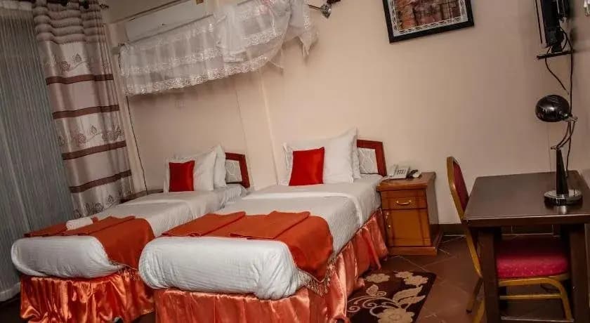 Hotel photo 2