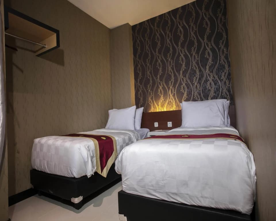 Deluxe Double room twin beds