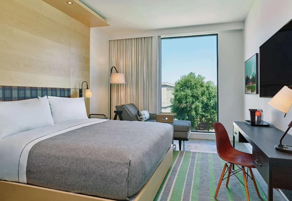 Double room full double bed