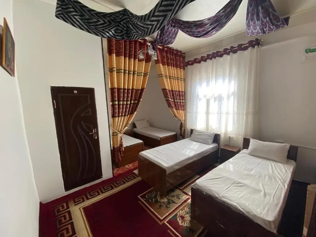 Classic Quadruple room