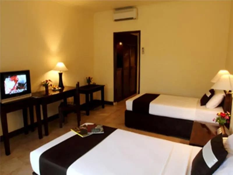 Superior Double room with balcony full double bed