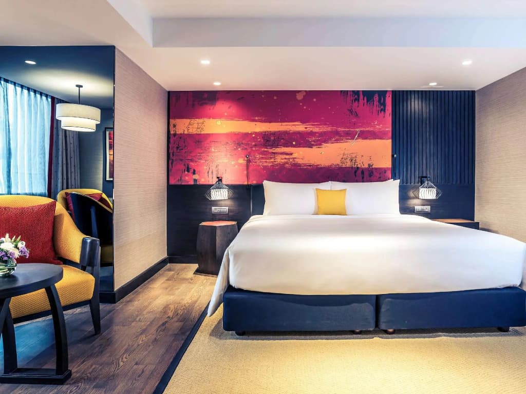 Double Suite full double bed