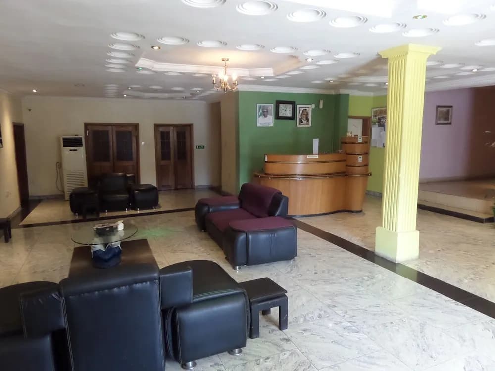 Hotel photo 1
