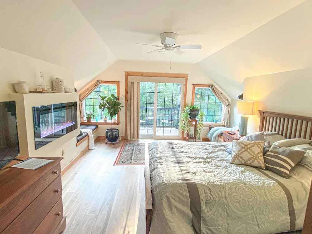 Suite with balcony