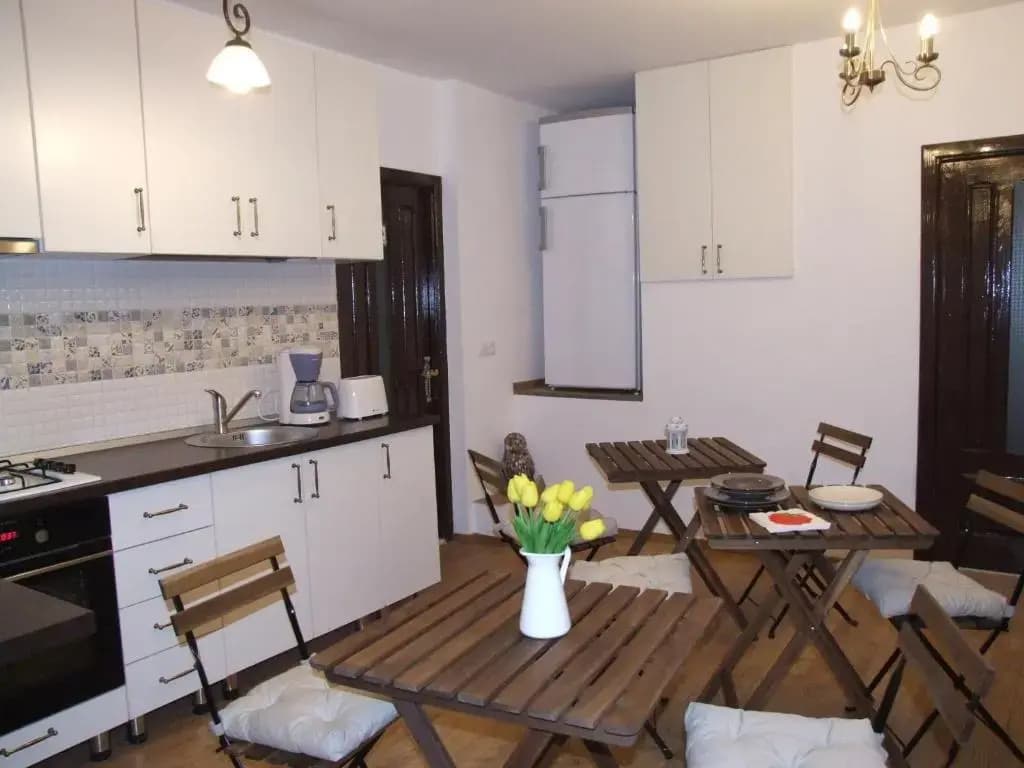 3 Bedrooms Cottage