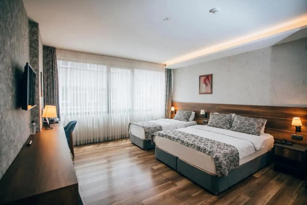 Superior Triple room