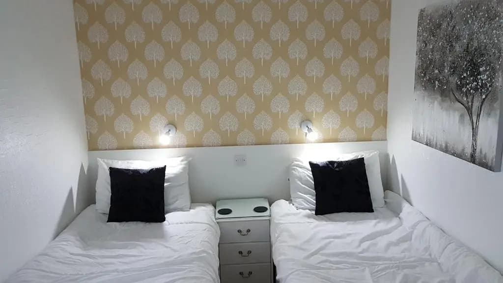 Economy room