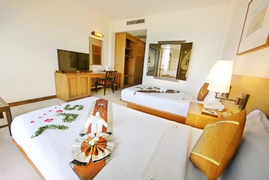 Deluxe Double room with sea view twin beds